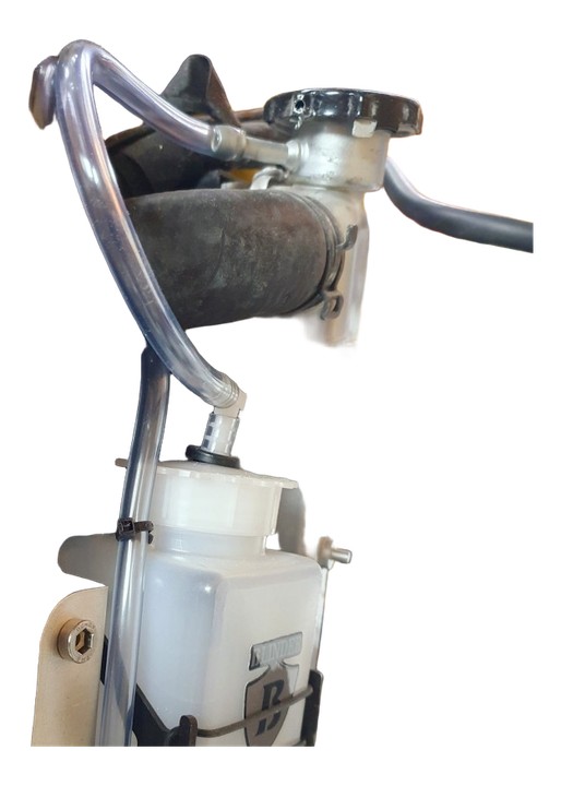 kit vase d'expansion Blinder pour RSV4 2021-2026