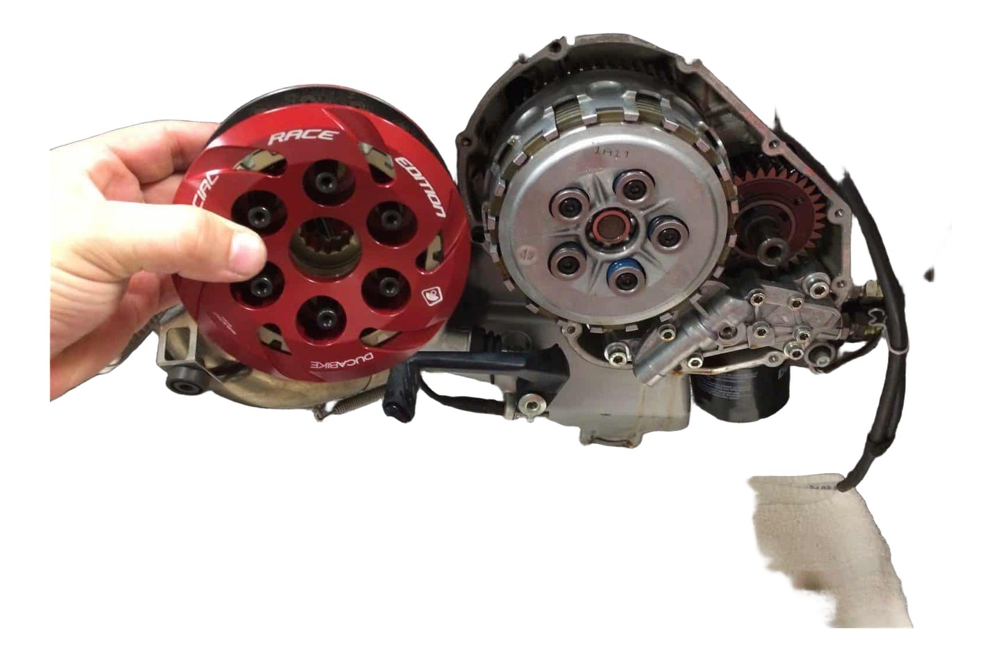 EMBRAYAGE ANTIDRIBBLE DUCABIKE 848/ EVO (FA848OIL)