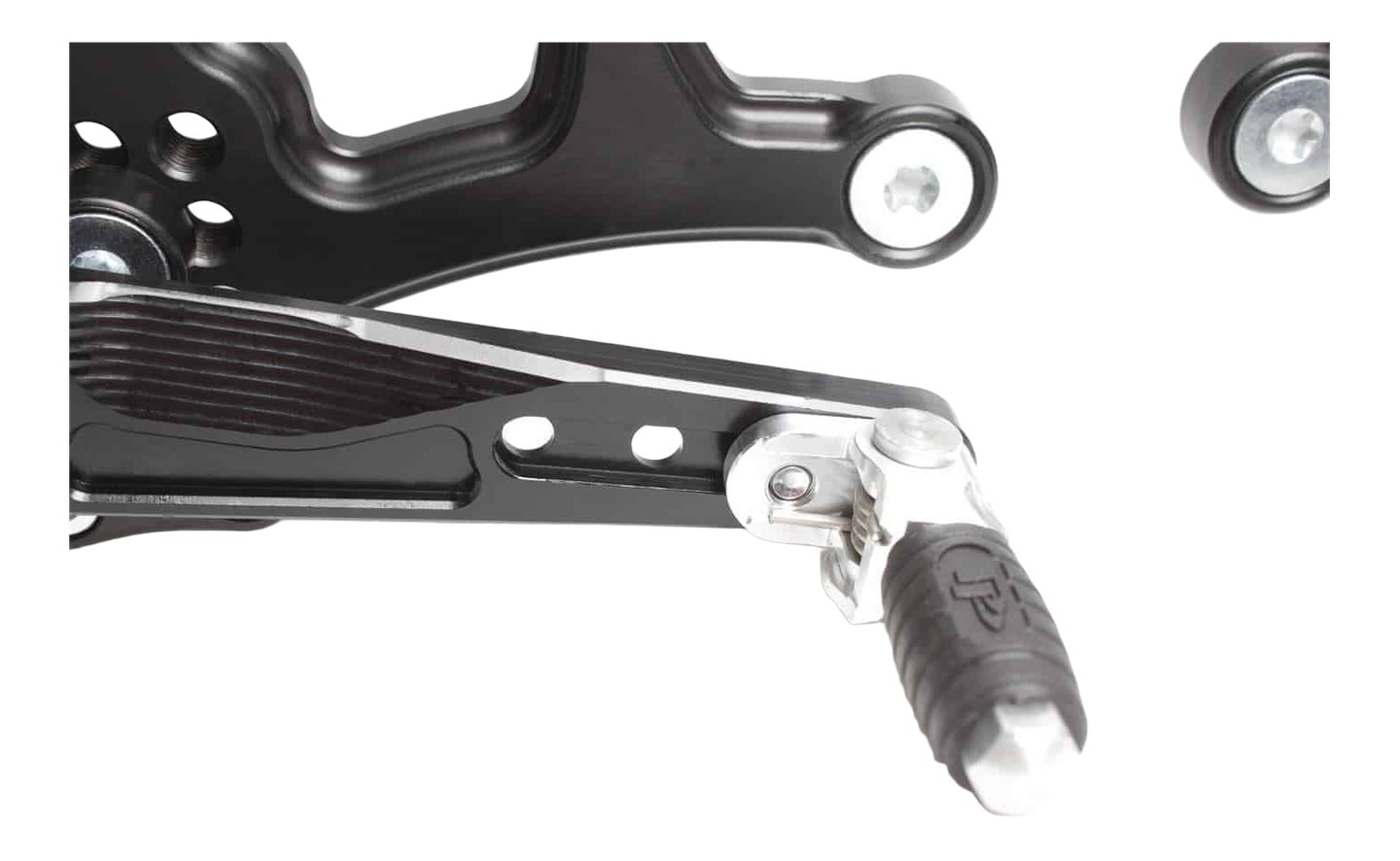 COMMANDES RECULÉES PP-TUNING POUR YZF R6 2017›2023