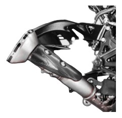 FLASQUE DE PROTECTION CARBONE AKRAPOVIC (P-HSS10SO1)