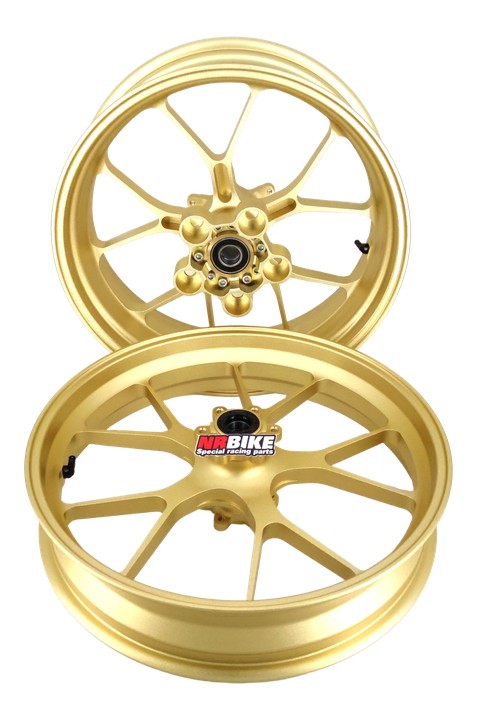 PAIRE DE ROUES ALU FORGEES DOREES APRILIA RSV4 FACTORY 2021›2025